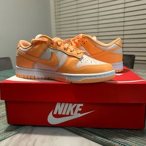 Nike Dunks Low “Peach Cream”